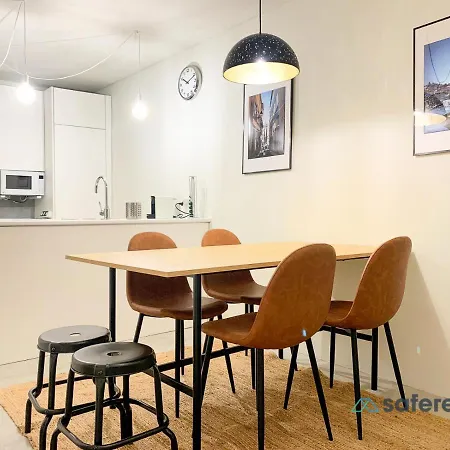 Stylish Triplex Next To Ribeira *