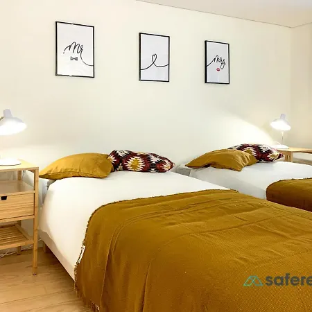 Stylish Triplex Next To Ribeira Apartamento Oporto