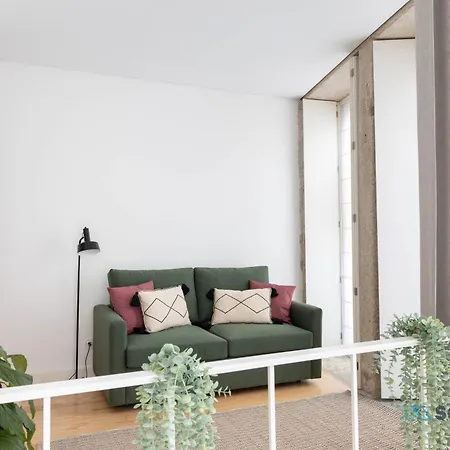 Stylish Triplex Next To Ribeira * Oporto