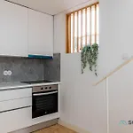 Stylish Triplex Next To Ribeira * Porto