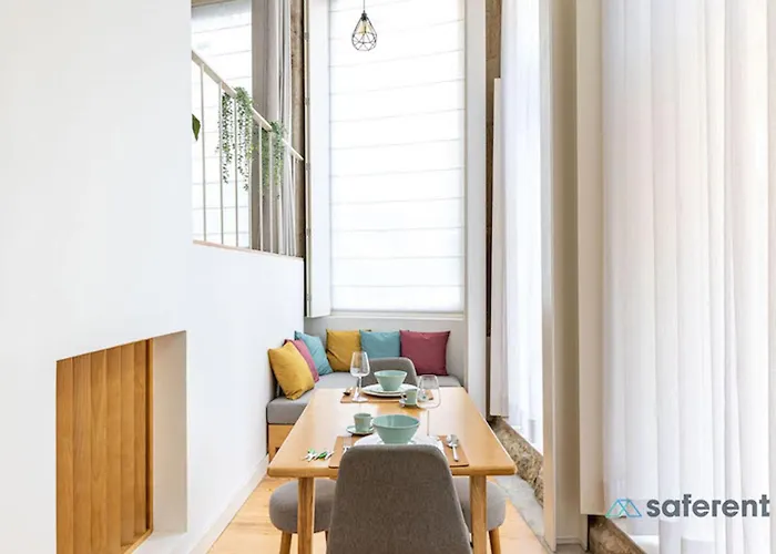Stylish Triplex Next To Ribeira * Πόρτο